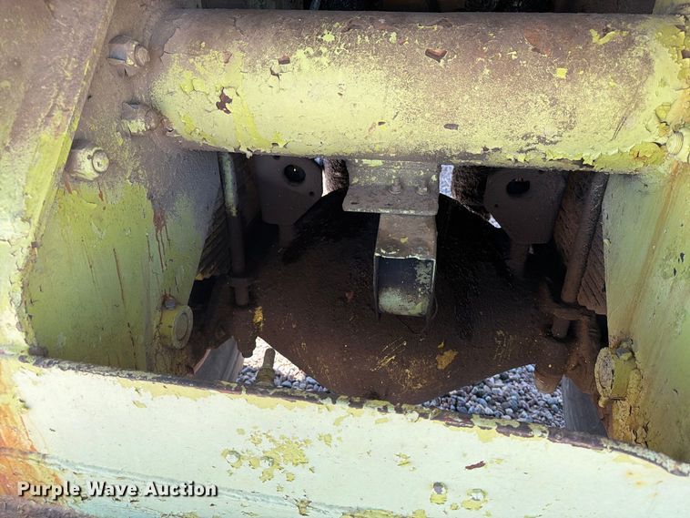 image for item EA0475 Shop Built end dump wagon