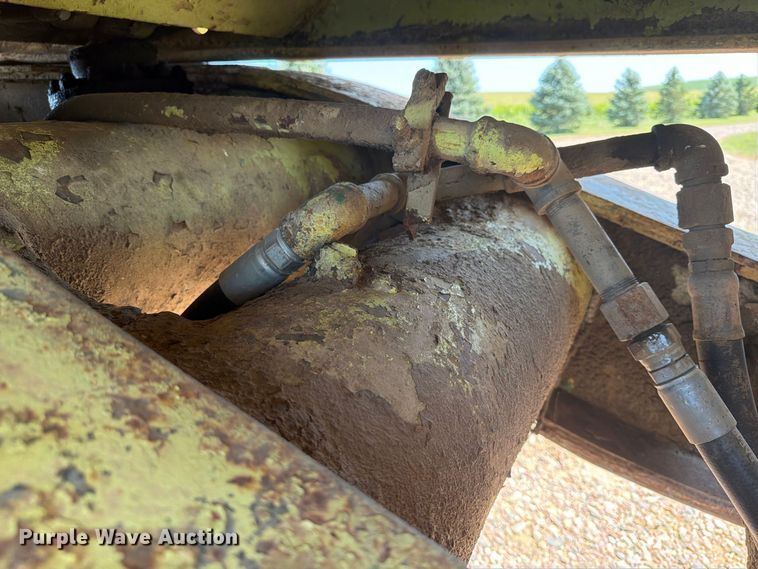 image for item EA0475 Shop Built end dump wagon