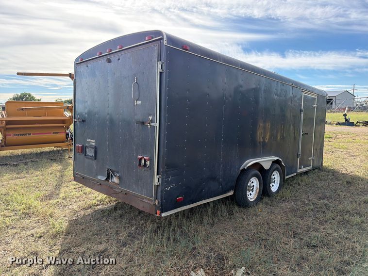 image for item EA0479 2002 Continental Cargo enclosed cargo trailer