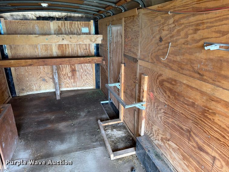 image for item EA0479 2002 Continental Cargo enclosed cargo trailer