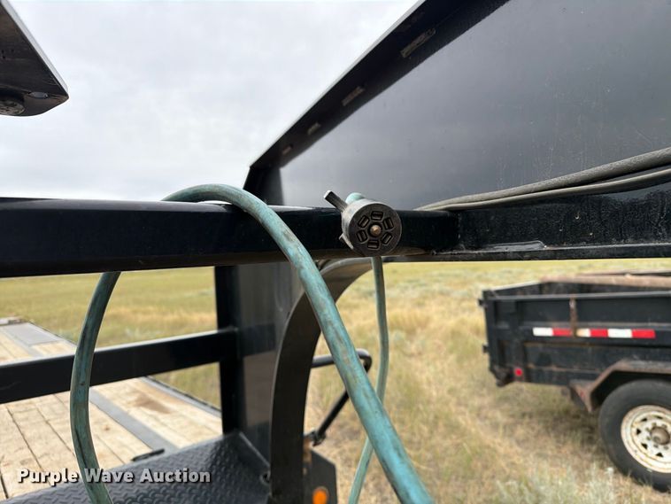 image for item EA0532 2023 PJ Trailers 3F413 equipment trailer