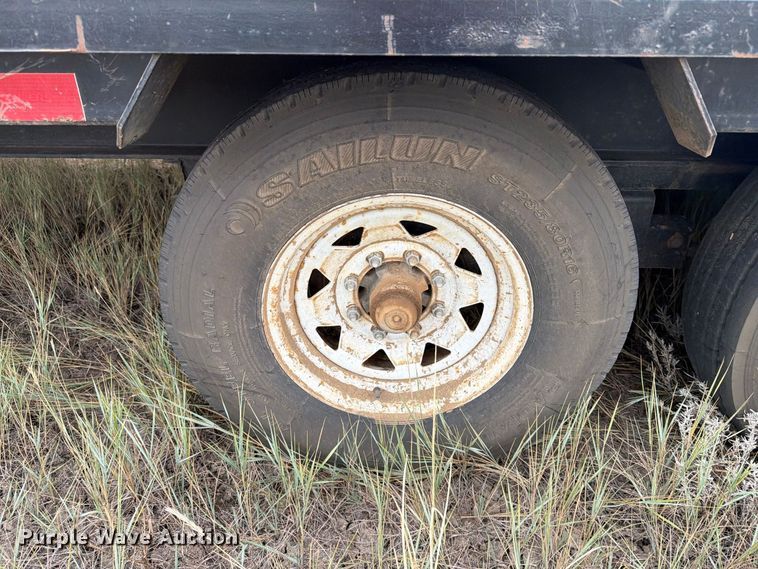 image for item EA0532 2023 PJ Trailers 3F413 equipment trailer