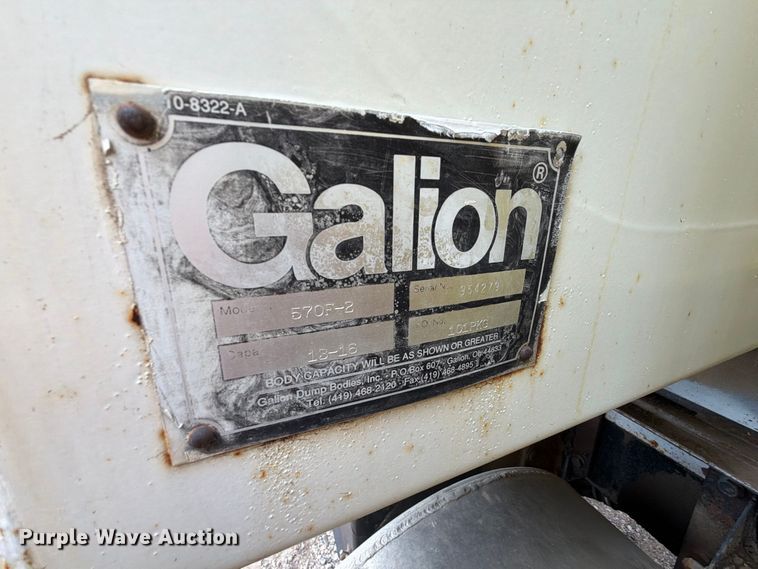 image for item EA0535 1994 Kenworth T600 dump truck