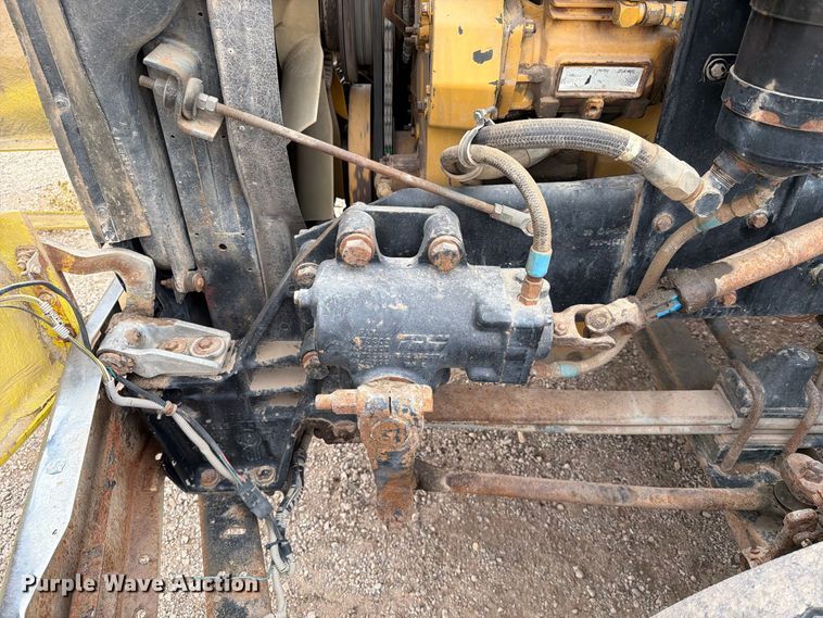 image for item EA0535 1994 Kenworth T600 dump truck
