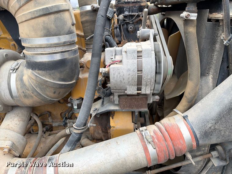 image for item EA0535 1994 Kenworth T600 dump truck