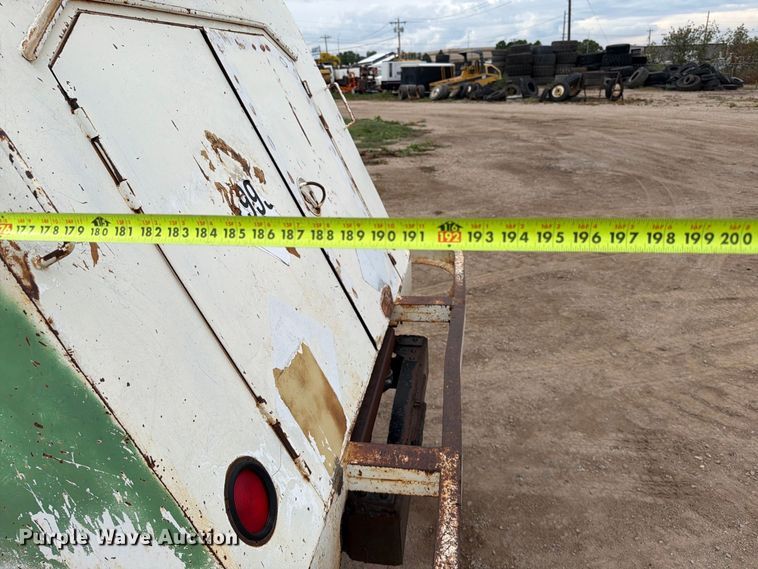 image for item EA0536 1982 Ford LN700 fuel truck