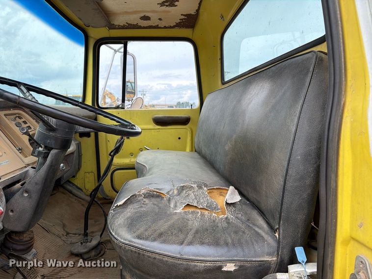 image for item EA0536 1982 Ford LN700 fuel truck