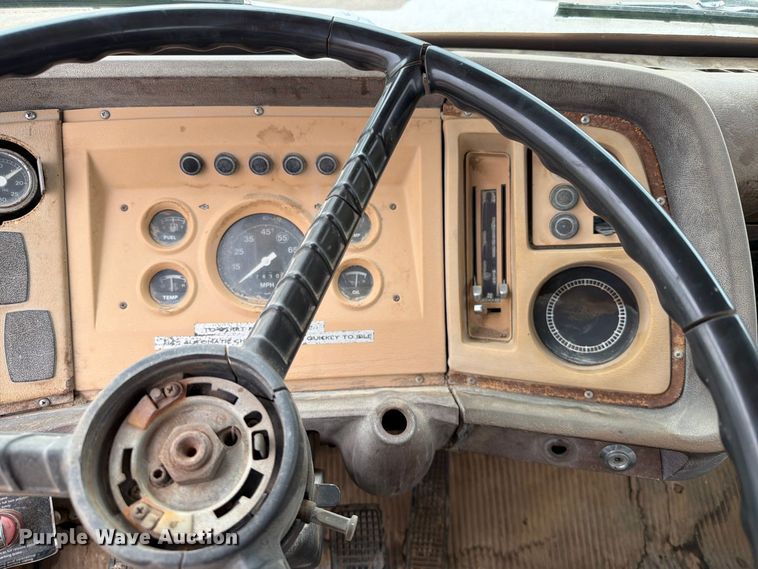 image for item EA0536 1982 Ford LN700 fuel truck