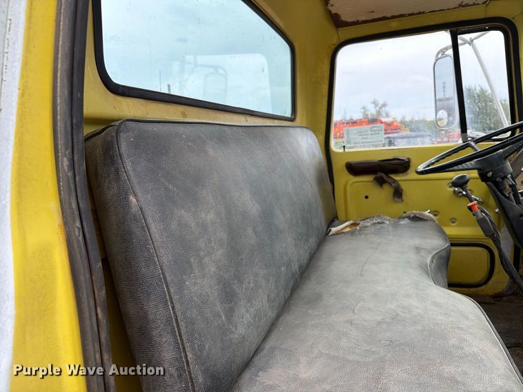 image for item EA0536 1982 Ford LN700 fuel truck