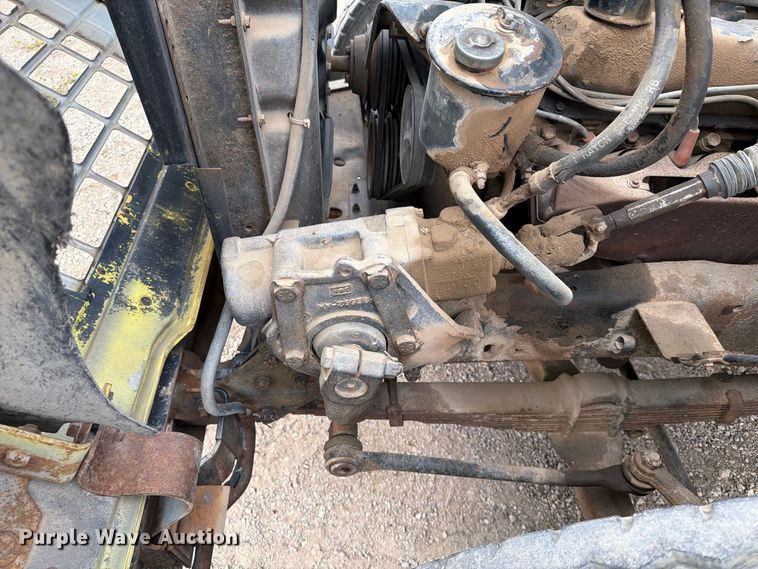 image for item EA0536 1982 Ford LN700 fuel truck