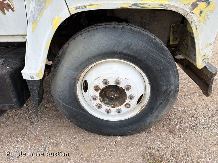 image for item EA0536 1982 Ford LN700 fuel truck