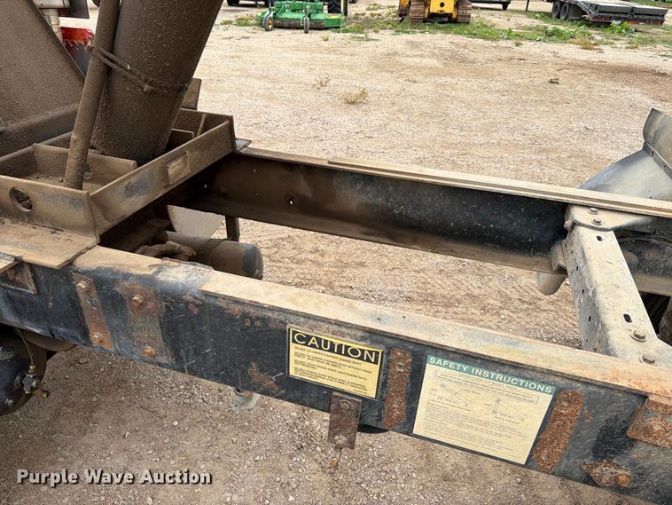 image for item EA0537 1994 Kenworth T600 dump truck
