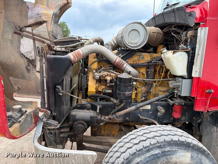 image for item EA0537 1994 Kenworth T600 dump truck
