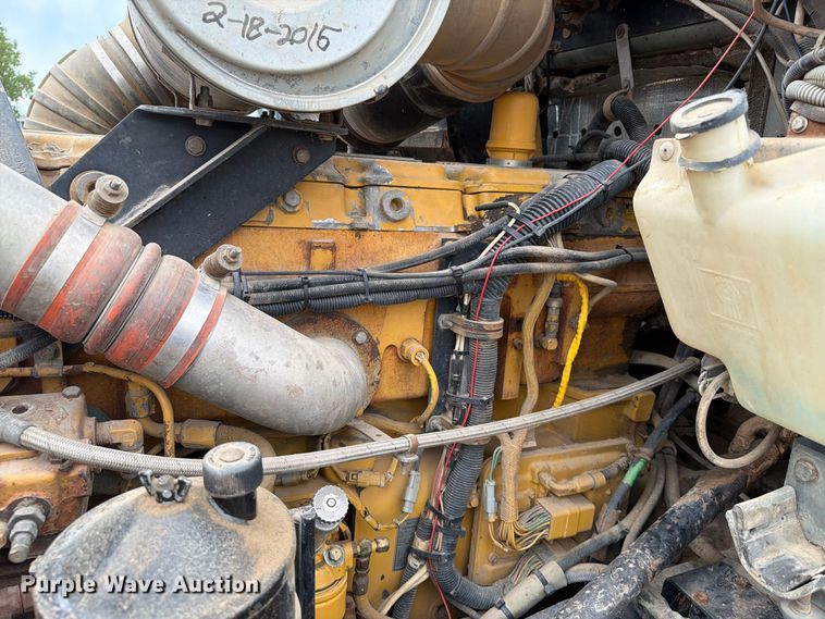 image for item EA0537 1994 Kenworth T600 dump truck