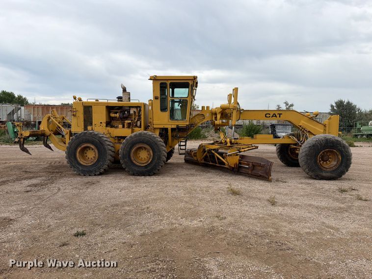 image for item EA0538 1981 Caterpillar 16G motor grader
