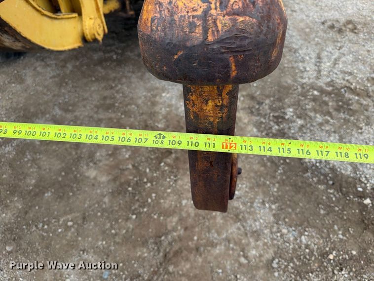 image for item EA0538 1981 Caterpillar 16G motor grader
