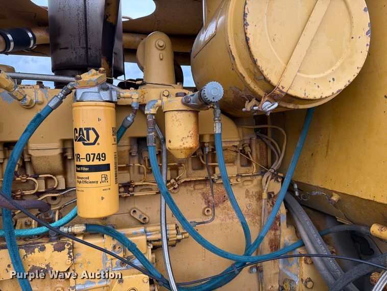image for item EA0538 1981 Caterpillar 16G motor grader