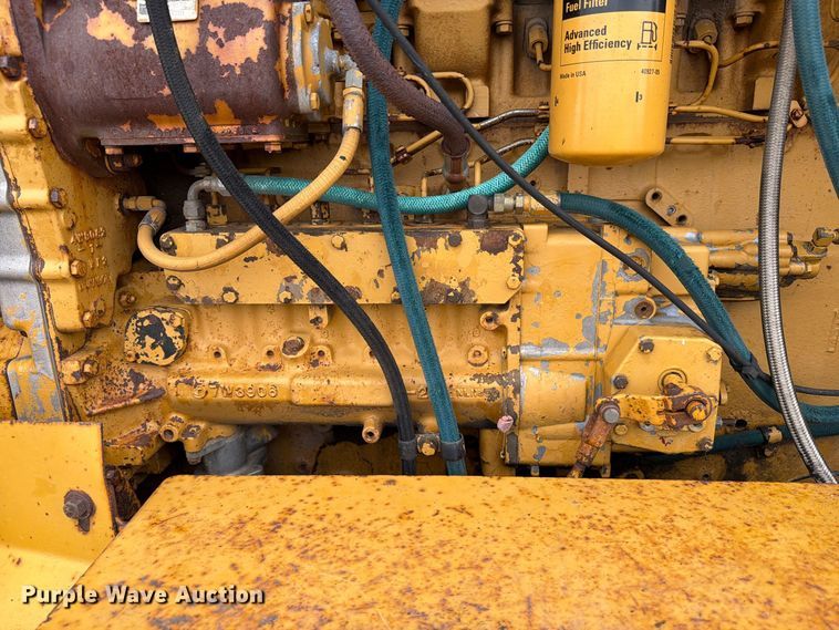 image for item EA0538 1981 Caterpillar 16G motor grader
