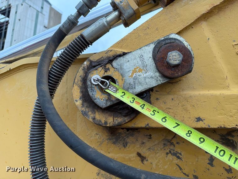 image for item EA0539 1998 Caterpillar 330BL excavator