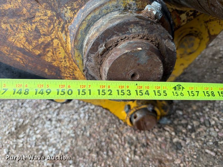 image for item EA0539 1998 Caterpillar 330BL excavator