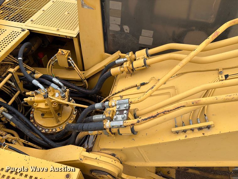 image for item EA0539 1998 Caterpillar 330BL excavator