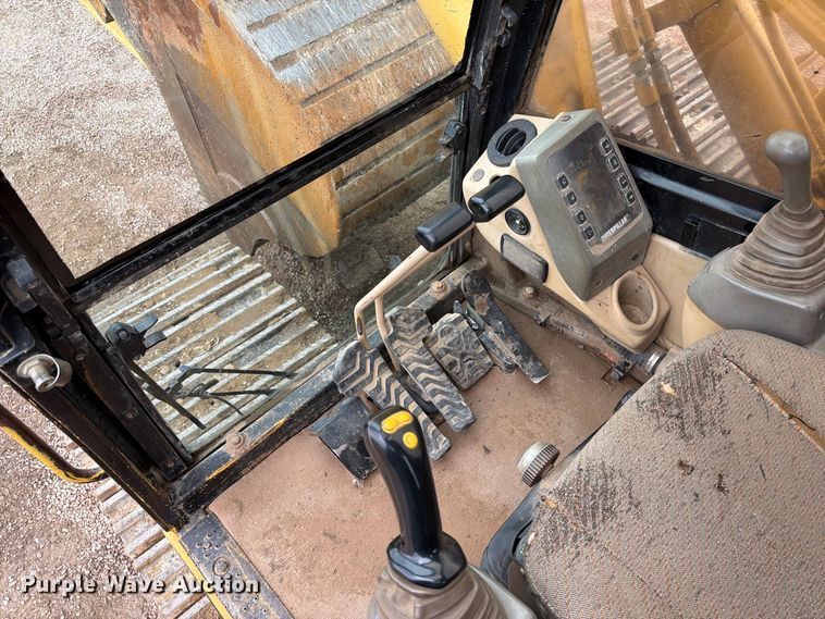 image for item EA0539 1998 Caterpillar 330BL excavator