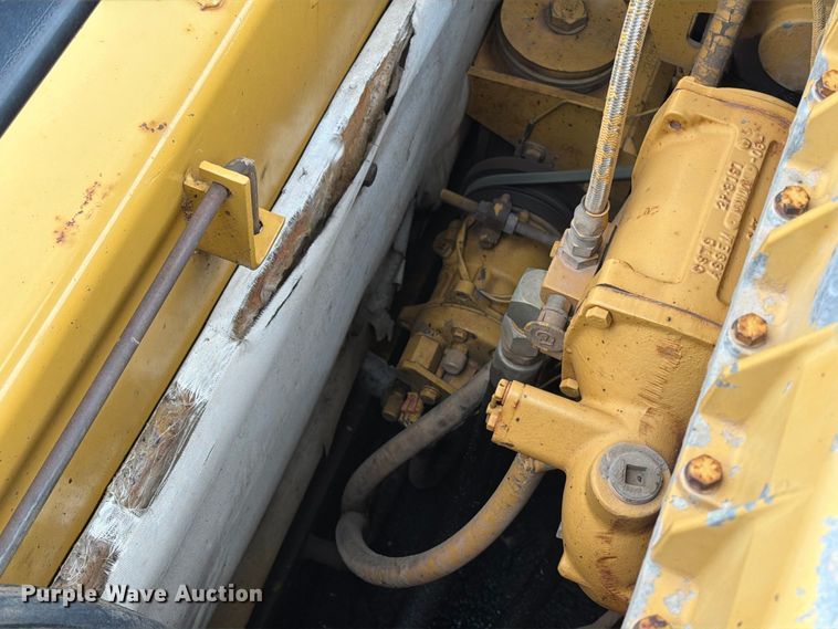 image for item EA0539 1998 Caterpillar 330BL excavator