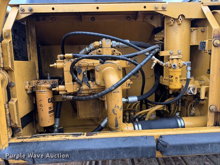 image for item EA0539 1998 Caterpillar 330BL excavator
