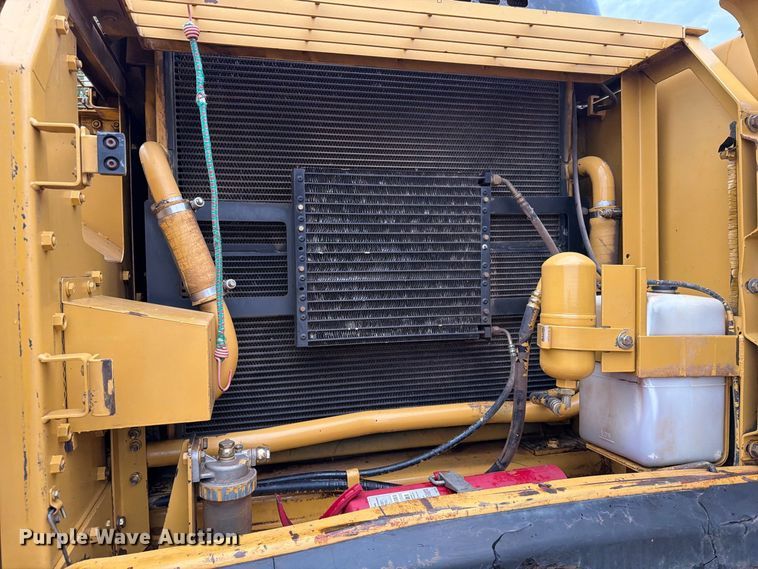 image for item EA0539 1998 Caterpillar 330BL excavator