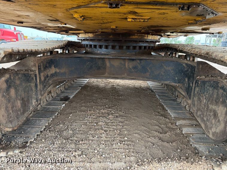 image for item EA0539 1998 Caterpillar 330BL excavator