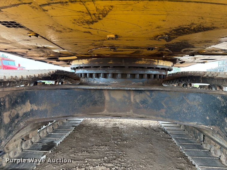 image for item EA0539 1998 Caterpillar 330BL excavator