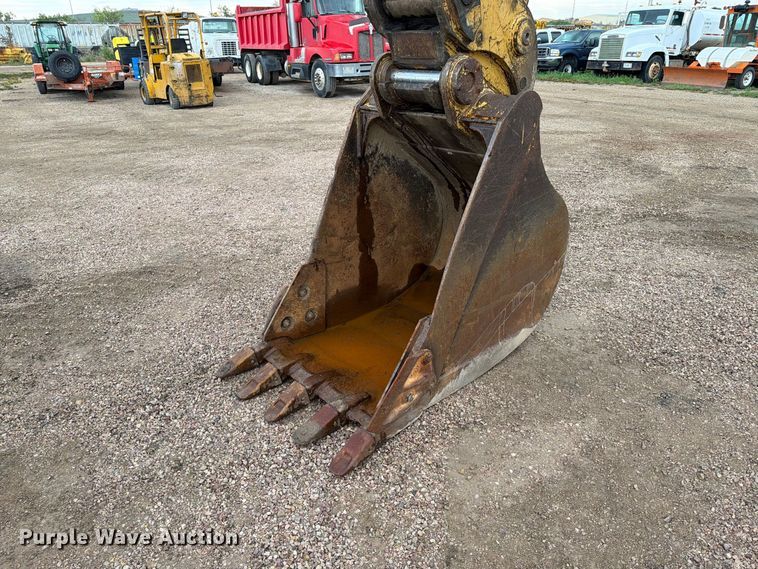 image for item EA0540 1998 Caterpillar 325BL excavator