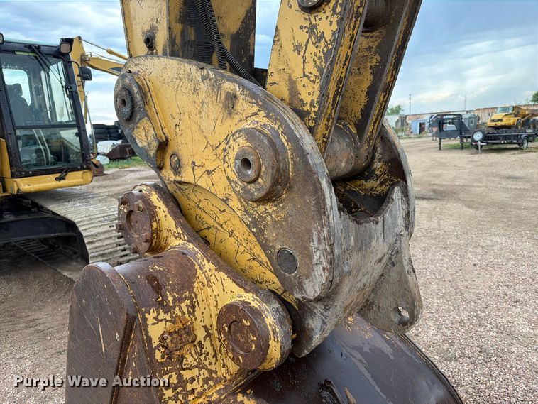 image for item EA0540 1998 Caterpillar 325BL excavator