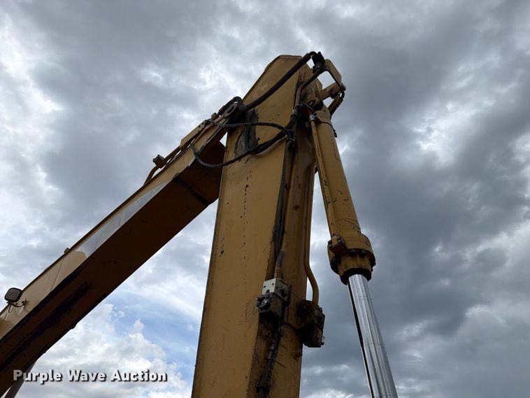 image for item EA0540 1998 Caterpillar 325BL excavator