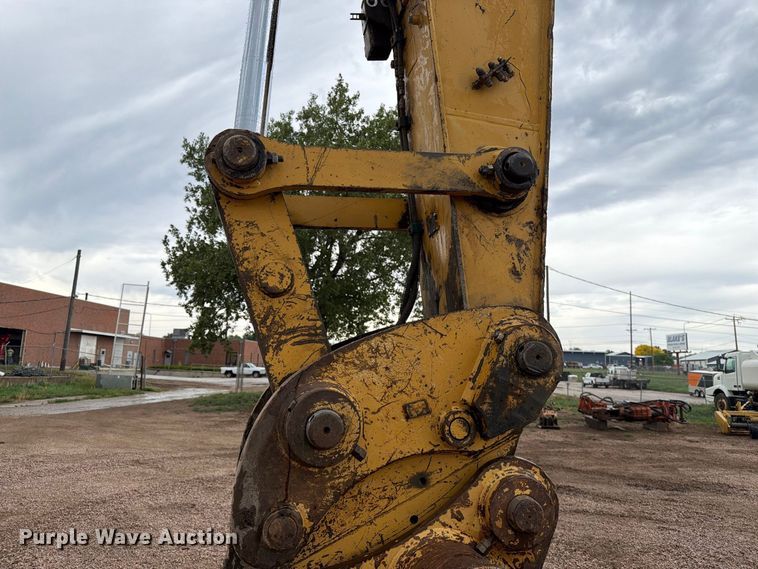 image for item EA0540 1998 Caterpillar 325BL excavator