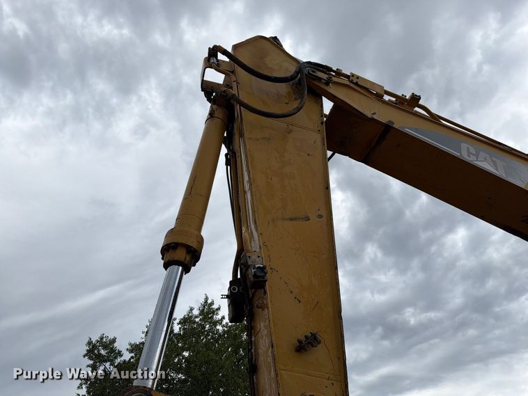 image for item EA0540 1998 Caterpillar 325BL excavator