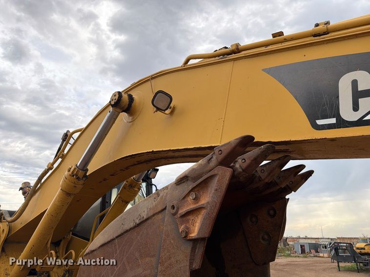 image for item EA0540 1998 Caterpillar 325BL excavator
