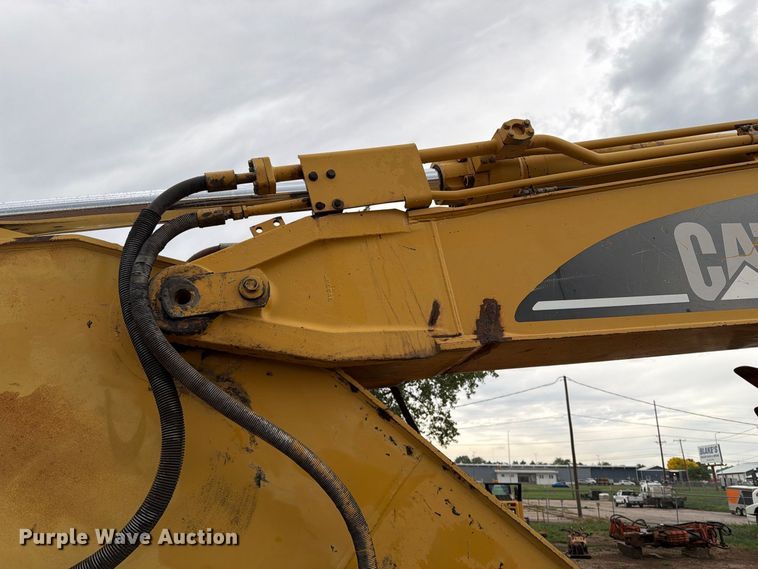 image for item EA0540 1998 Caterpillar 325BL excavator