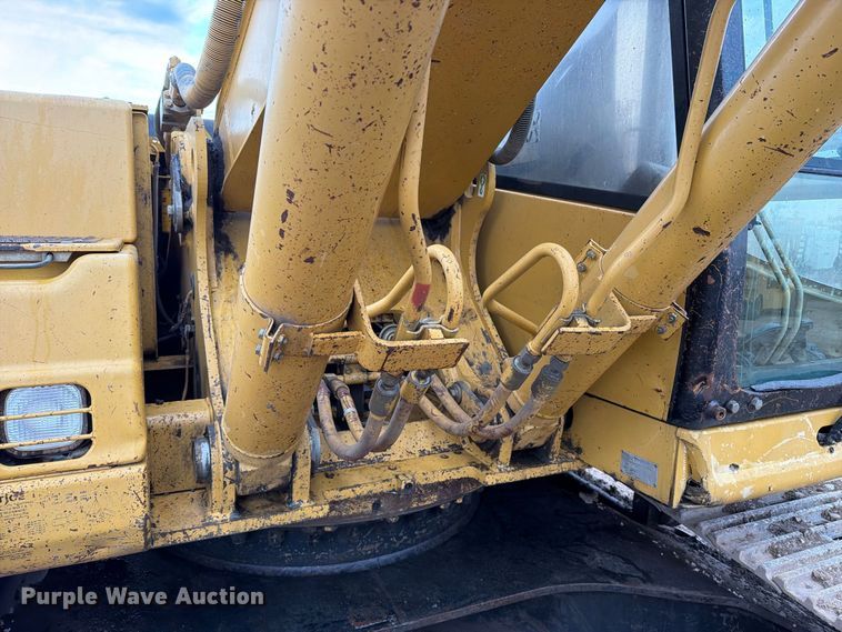 image for item EA0540 1998 Caterpillar 325BL excavator