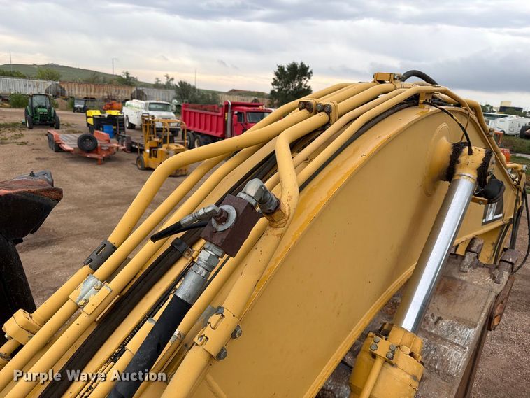 image for item EA0540 1998 Caterpillar 325BL excavator