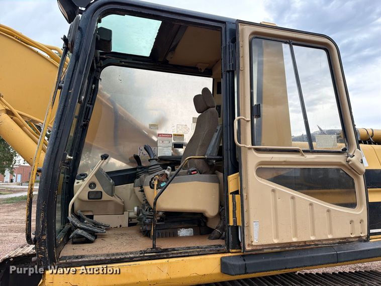 image for item EA0540 1998 Caterpillar 325BL excavator