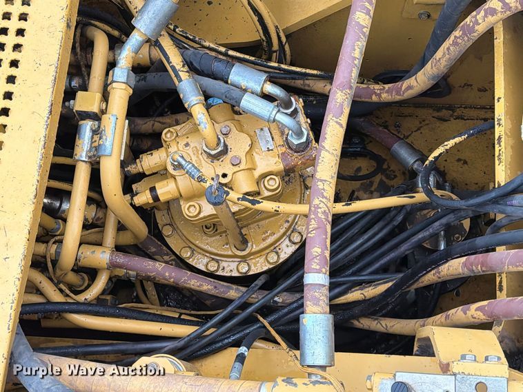 image for item EA0540 1998 Caterpillar 325BL excavator