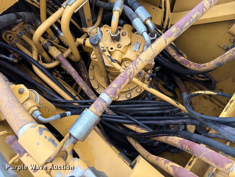 image for item EA0540 1998 Caterpillar 325BL excavator