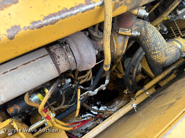 image for item EA0540 1998 Caterpillar 325BL excavator