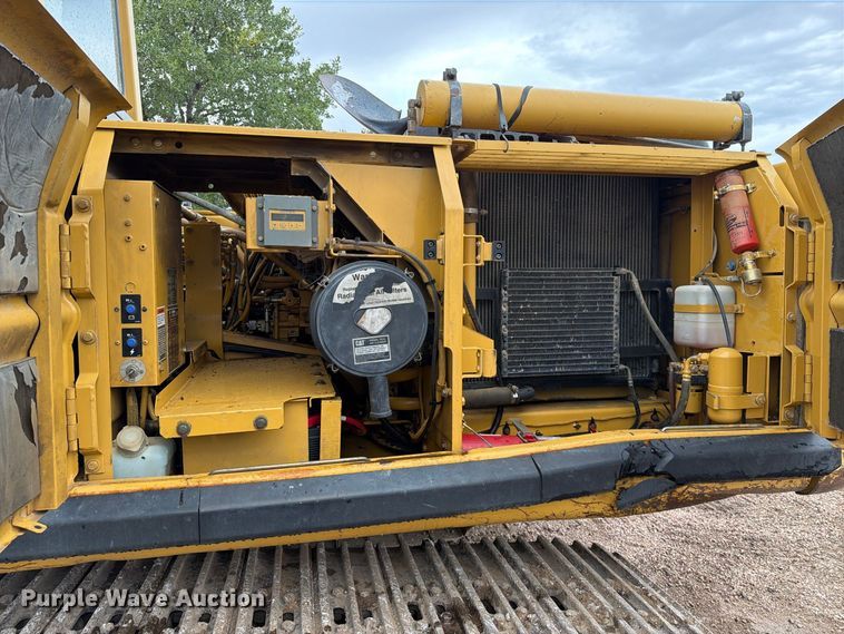 image for item EA0540 1998 Caterpillar 325BL excavator