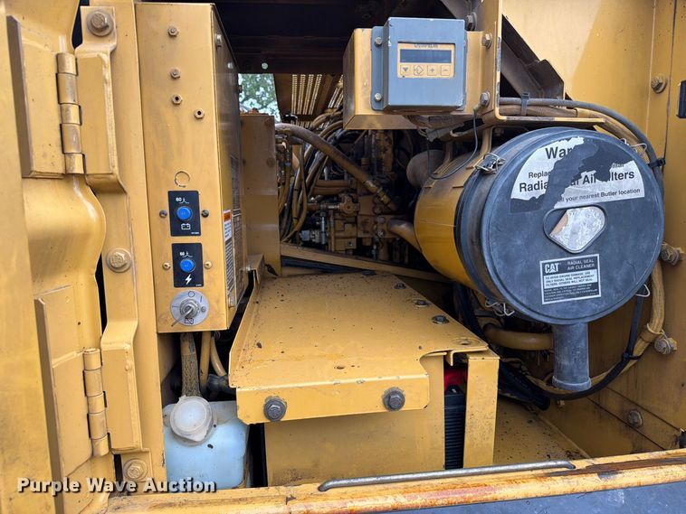 image for item EA0540 1998 Caterpillar 325BL excavator