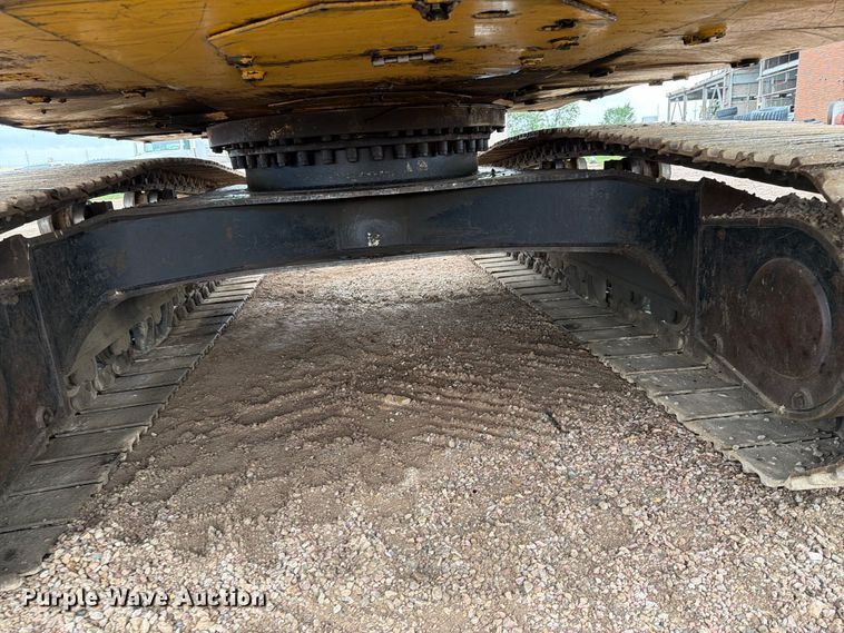 image for item EA0540 1998 Caterpillar 325BL excavator