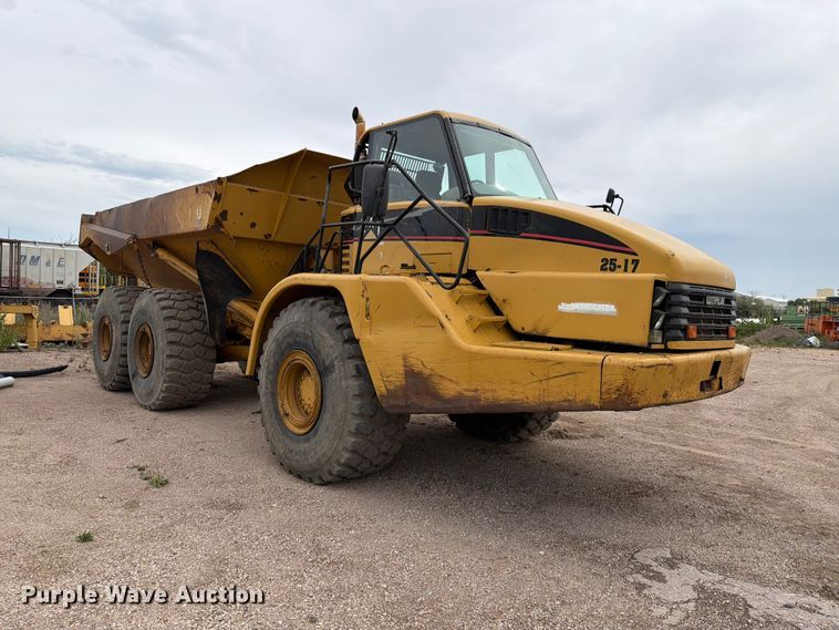 image for item EA0545 2005 Caterpillar 740 articulated haul truck