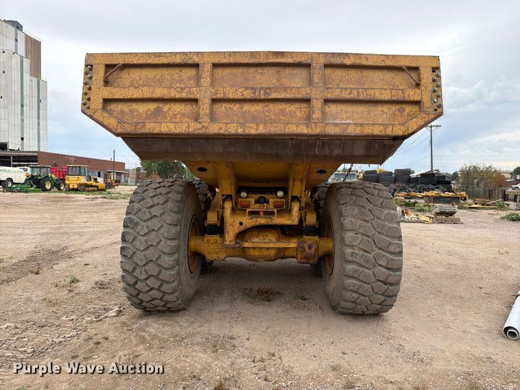 image for item EA0545 2005 Caterpillar 740 articulated haul truck