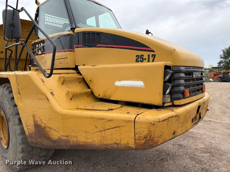 image for item EA0545 2005 Caterpillar 740 articulated haul truck